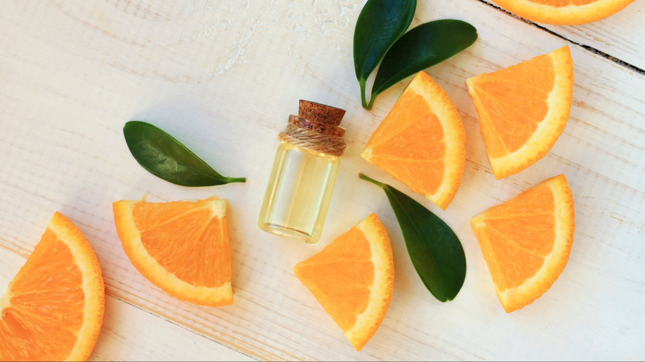 Comment faire de l'huile d'orange concentrée pour le nettoyage - Le